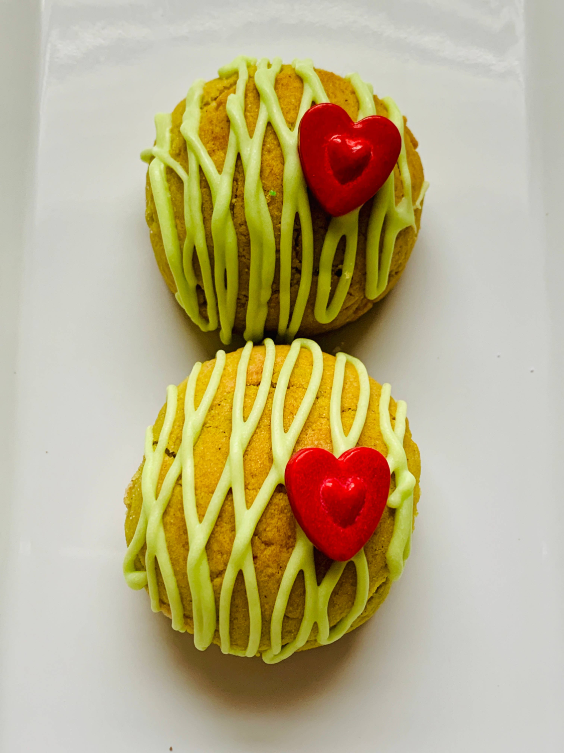 The Blue Cerebus Dog Bakery Dog Treats The Blue Cerebus Dog Bakery Grinch Cakeball Dog Treats