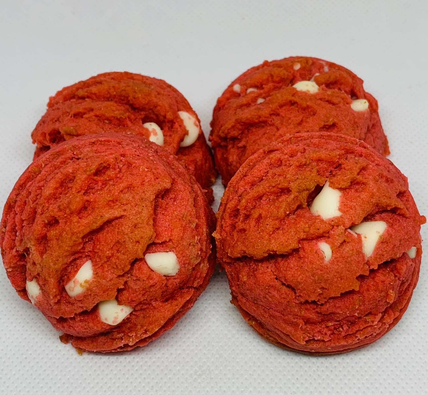 The Blue Cerebus Dog Bakery Red Rover Cakeball Dog Treats