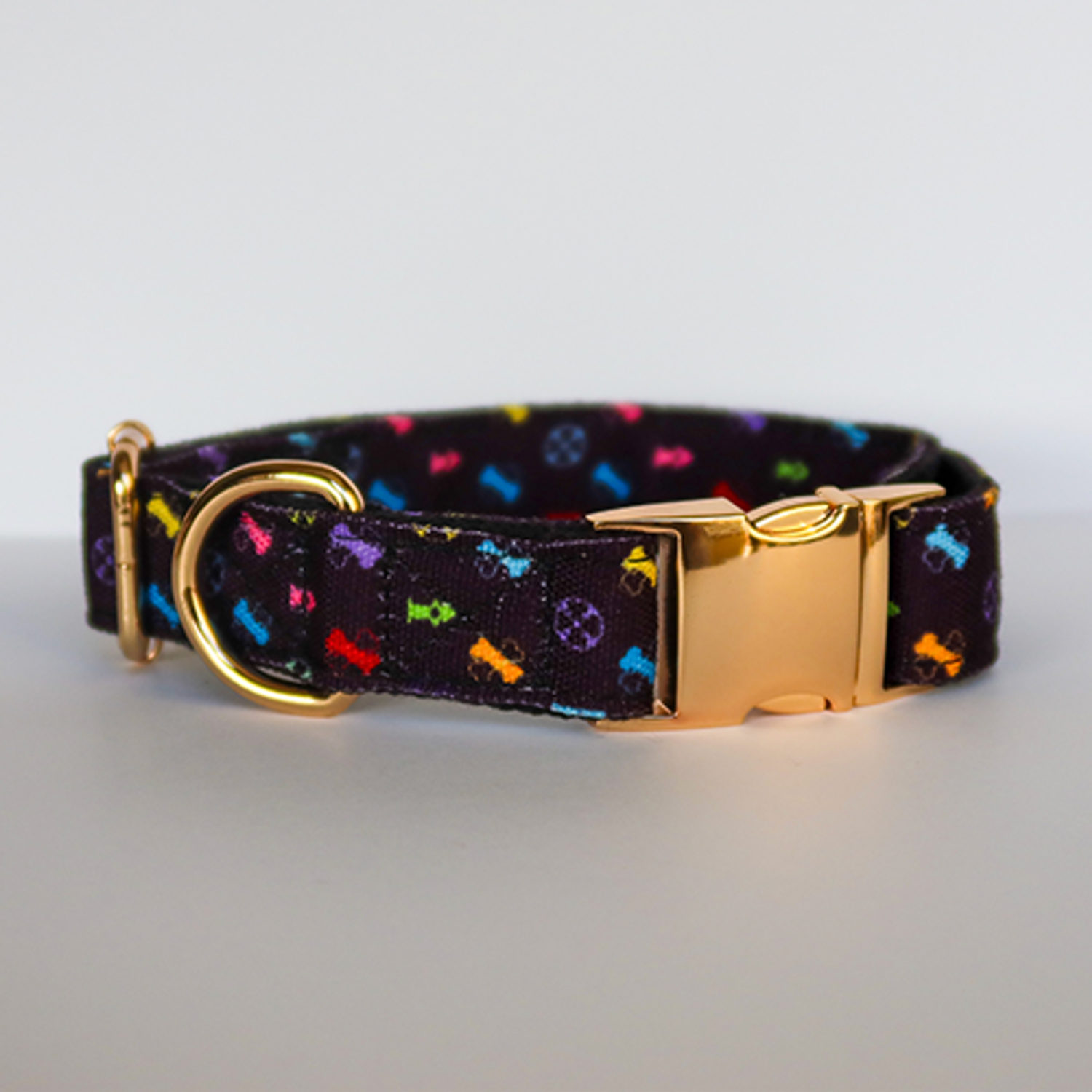 The Green Pet Shop Standard Bonejour Collar Dog Collars